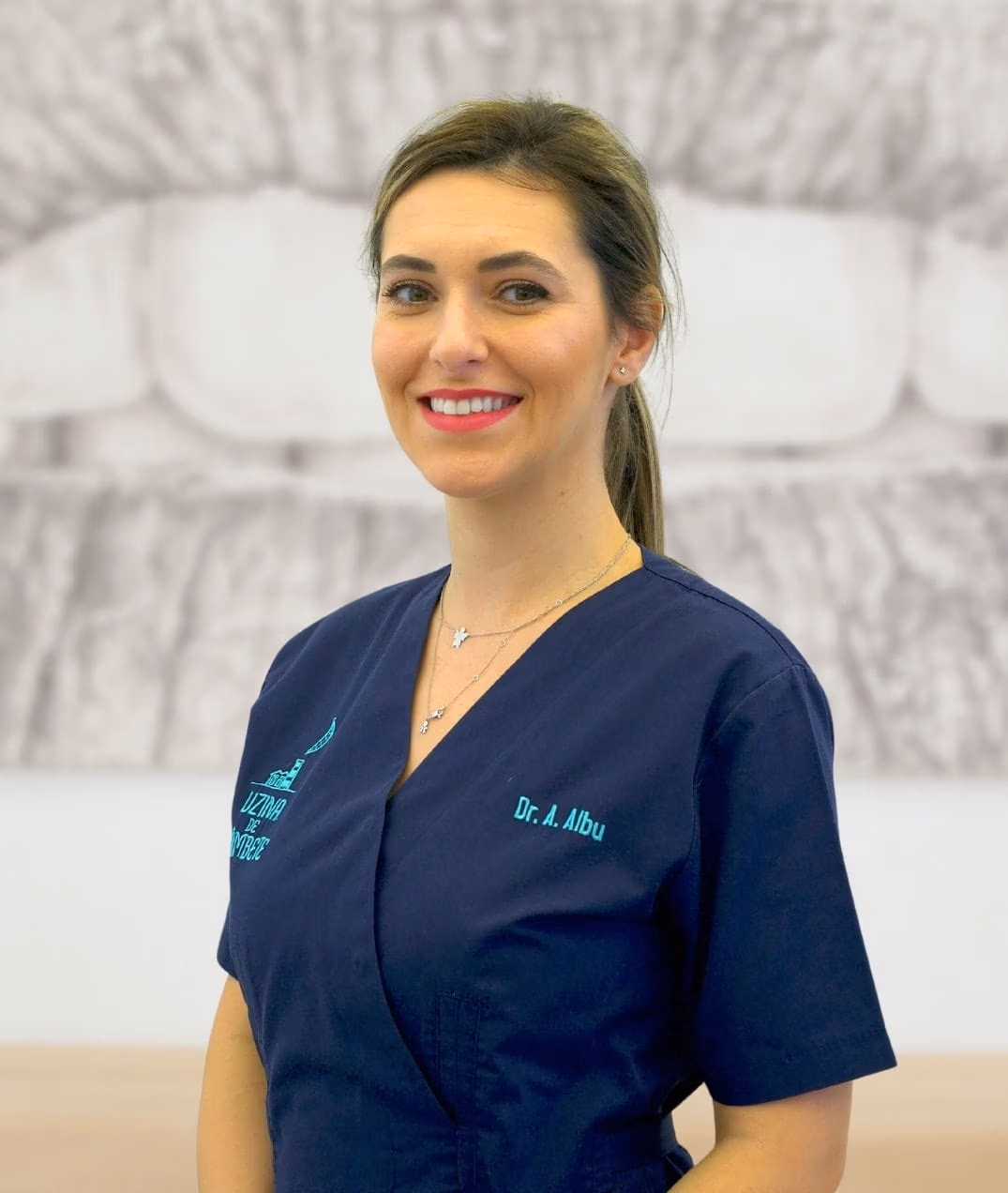 Dr. Adina Albu, Medic Stomatolog Generalist — Estetică Dentară
