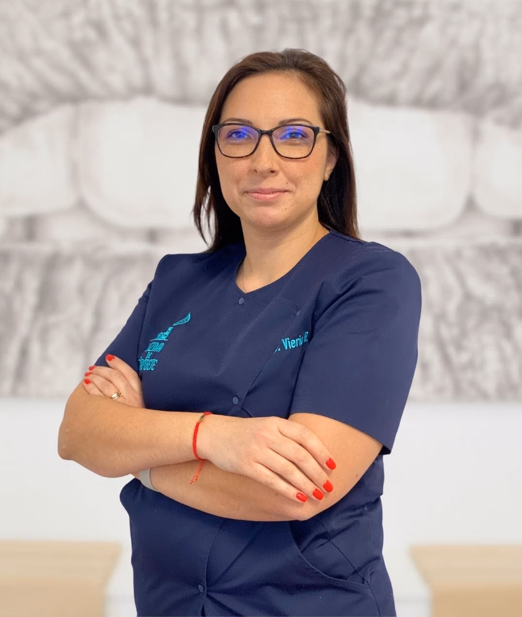 Dr. Raluca Vieriu, Medic Primar Ortodonție și Ortopedie Dento-Facială